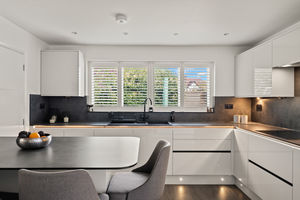 Photo 14- click for photo gallery